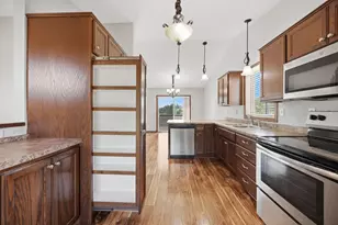 1050 Voyageur St, Saint Cloud, MN 56303 - Photo 11