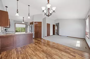 1050 Voyageur St, Saint Cloud, MN 56303 - Photo 9