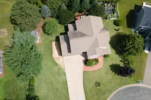 1015 Prairie Cir, Menomonie, WI 54751 - Photo 5