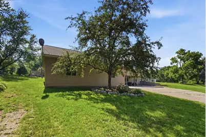 7126 196th Avenue NE, New London, MN 56273 - Photo 47