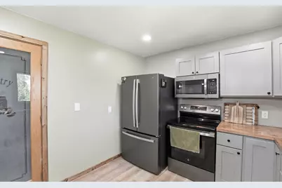7126 196th Avenue NE, New London, MN 56273 - Photo 19