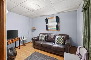 813 Minnehaha Ave W, Saint Paul, MN 55104 - Photo 15