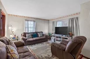 813 Minnehaha Ave W, Saint Paul, MN 55104 - Photo 7