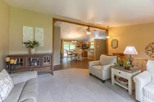 W764 Valley Dr, Fountain City, WI 54629 - Photo 15