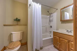 W764 Valley Dr, Fountain City, WI 54629 - Photo 39
