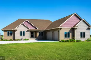 30061 Ashby Ct, Northfield, MN 55057 - Photo 9