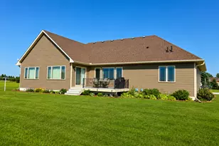 30061 Ashby Ct, Northfield, MN 55057 - Photo 3