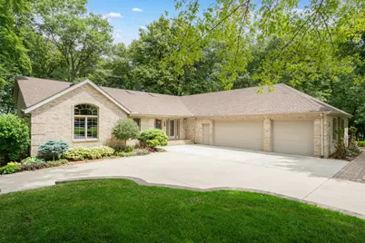1635 Chippewa Drive NW, Rochester, MN 55901 - Photo 3
