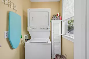 95 Victoria St N, Saint Paul, MN 55104 - Photo 21