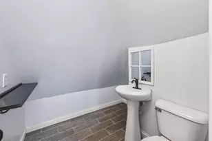95 Victoria St N, Saint Paul, MN 55104 - Photo 45