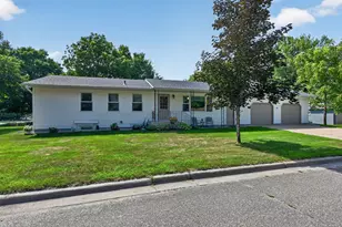 1424 Ash St, Alexandria, MN 56308 - Photo 1