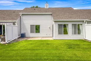 7588 Ojibway Park Bay, Woodbury, MN 55125 - Photo 27