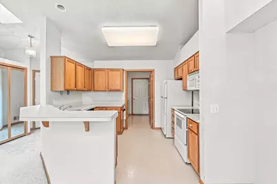 7588 Ojibway Park Bay, Woodbury, MN 55125 - Photo 3