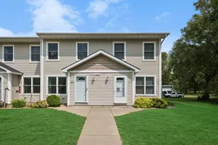 634 Pine St, Prescott, WI 54021 - Photo 1