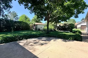 605 Park St, Jackson, MN 56143 - Photo 41