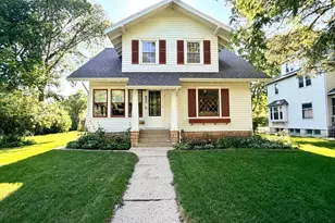 605 Park St, Jackson, MN 56143 - Photo 3