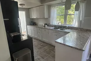 118 SE 3rd Ave, Grand Rapids, MN 55744 - Photo 7
