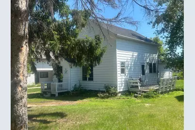 118 SE 3rd Avenue, Grand Rapids, MN 55744 - Photo 1