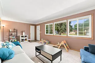 4855 7th St NE, Columbia Heights, MN 55421 - Photo 3