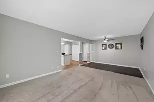10750 Rockford Rd, Plymouth, MN 55442 - Photo 9