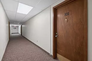 10750 Rockford Rd, Plymouth, MN 55442 - Photo 3