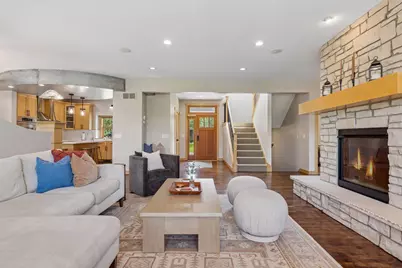 11265 Stonemill Farms Curve, Woodbury, MN 55129 - Photo 15