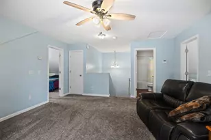 1281 3rd St E, Saint Paul, MN 55106 - Photo 29