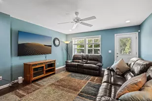 1281 3rd St E, Saint Paul, MN 55106 - Photo 19