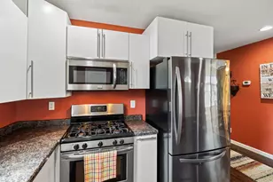 1281 3rd St E, Saint Paul, MN 55106 - Photo 15