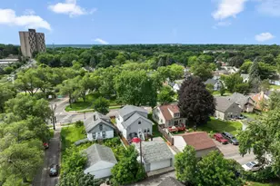 1281 3rd St E, Saint Paul, MN 55106 - Photo 43