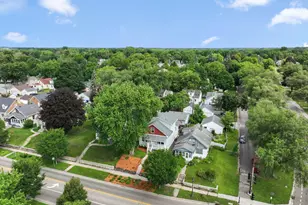 1281 3rd St E, Saint Paul, MN 55106 - Photo 3