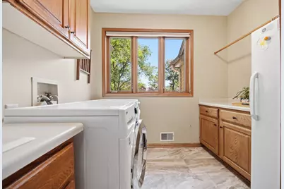 699 Bridle Ridge Road, Eagan, MN 55123 - Photo 29
