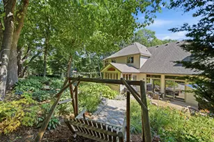 699 Bridle Ridge Rd, Eagan, MN 55123 - Photo 67