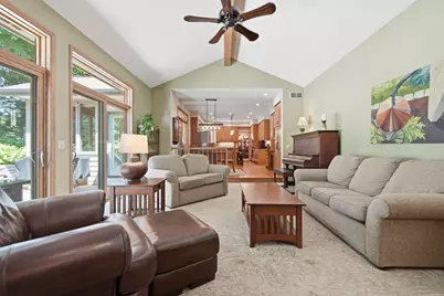 699 Bridle Ridge Road, Eagan, MN 55123 - Photo 17