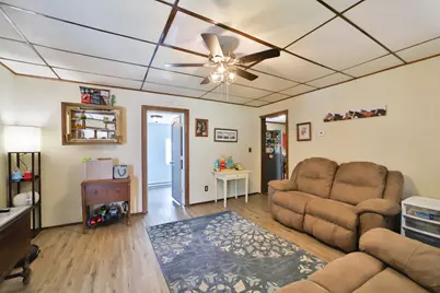 403 8th Street NE, Staples, MN 56479 - Photo 9