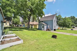 403 8th St NE, Staples, MN 56479 - Photo 35