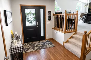 395 Pleasant Hill Dr, Winona, MN 55987 - Photo 5