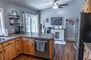 395 Pleasant Hill Dr, Winona, MN 55987 - Photo 9