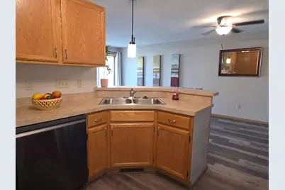 13151 Meadowood Way NW #136, Coon Rapids, MN 55448 - Photo 21