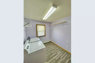 402 N Van Buren Avenue, Springfield, MN 56087 - Photo 33