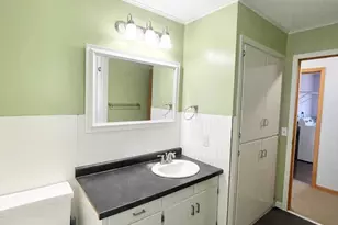 402 N Van Buren Ave, Springfield, MN 56087 - Photo 31