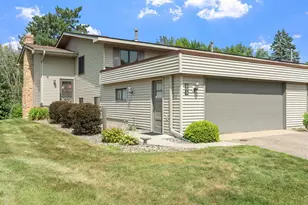 903 Shirlee Ln, Shoreview, MN 55126 - Photo 1