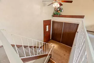 903 Shirlee Ln, Shoreview, MN 55126 - Photo 9