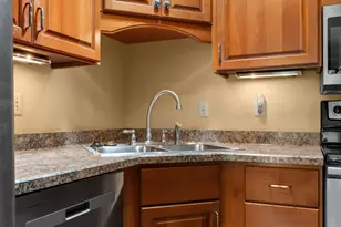 903 Shirlee Ln, Shoreview, MN 55126 - Photo 17