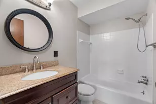 903 Shirlee Ln, Shoreview, MN 55126 - Photo 19