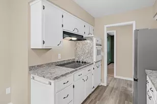 1429 Windemere Dr NE, Fridley, MN 55421 - Photo 9