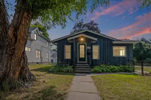 3215 36th Ave S, Minneapolis, MN 55406 - Photo 1
