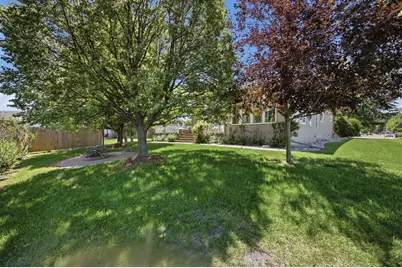 868 32nd Street S, Moorhead, MN 56560 - Photo 5