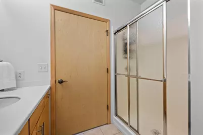 301 Oak Grove Street #308, Minneapolis, MN 55403 - Photo 29