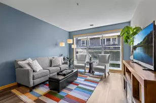 301 Oak Grove St, Minneapolis, MN 55403 - Photo 9